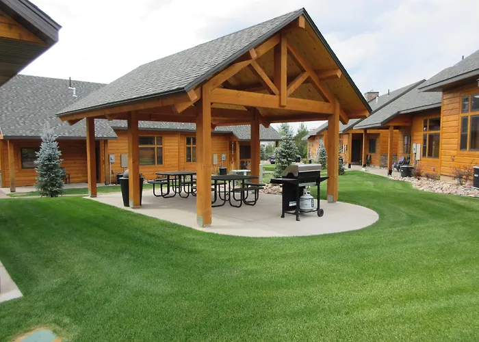 Townhomes On The Apartahotel Afton